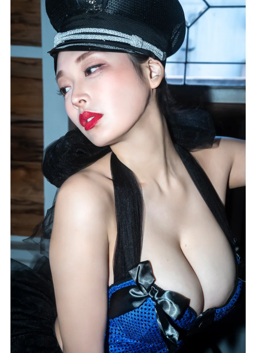 【オールアザー版】風吹ケイ写真集 CherryCoke 試し読み 4