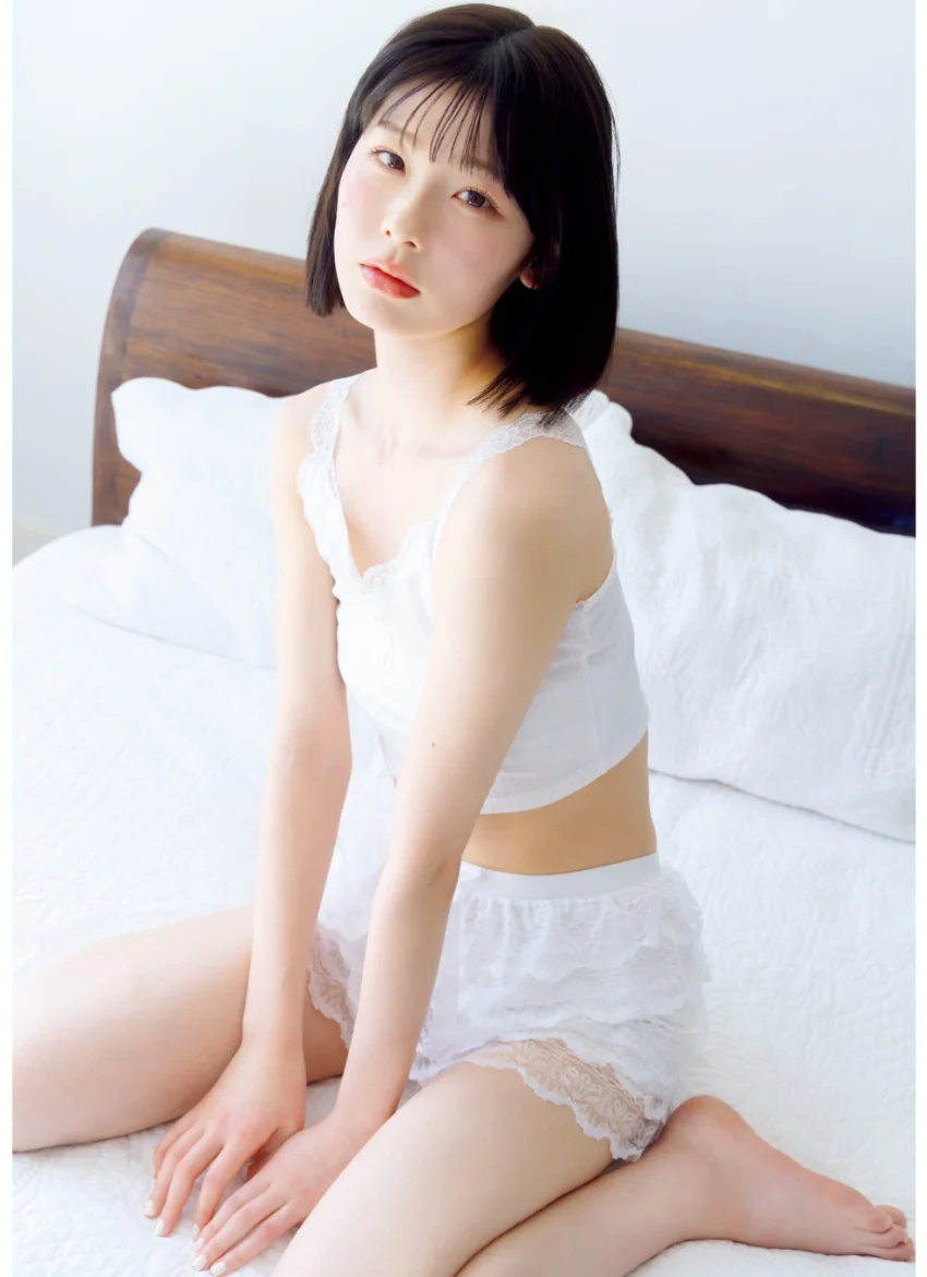 浅井七海1st写真集 ナナミイロ【電子特典付き】 試し読み 15