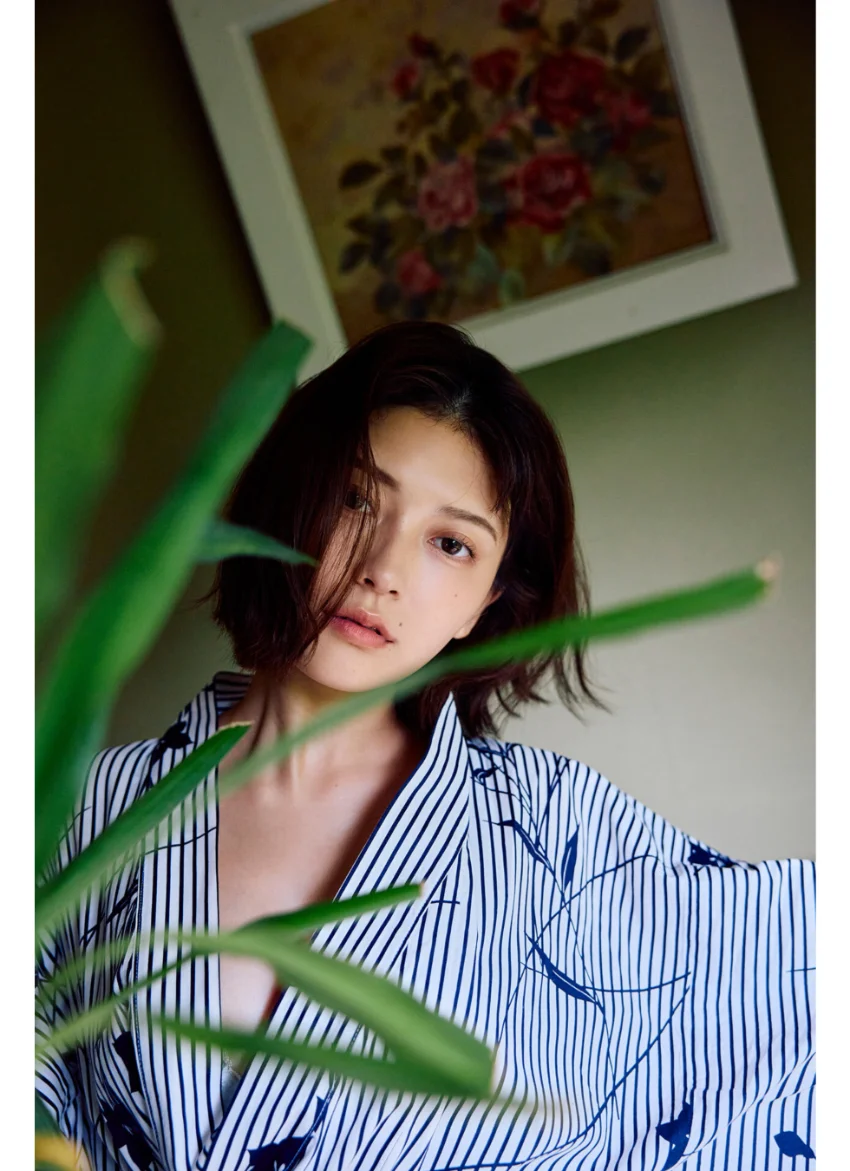 FLASHデジタル写真集 櫻井おとの 滴る 試し読み 4