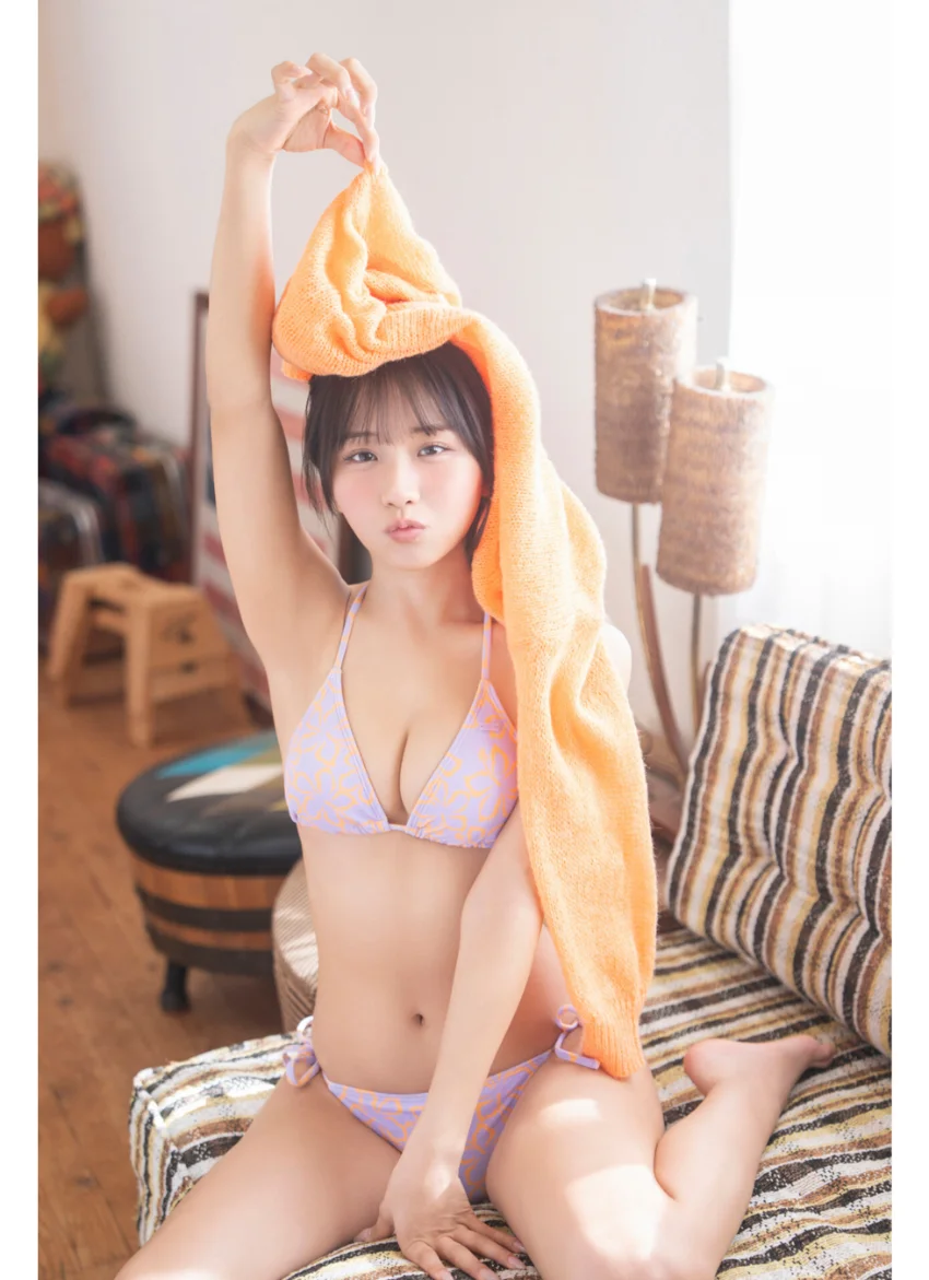 FLASHデジタル写真集 森脇梨々夏 よそ見したらあかんで？ 試し読み 2