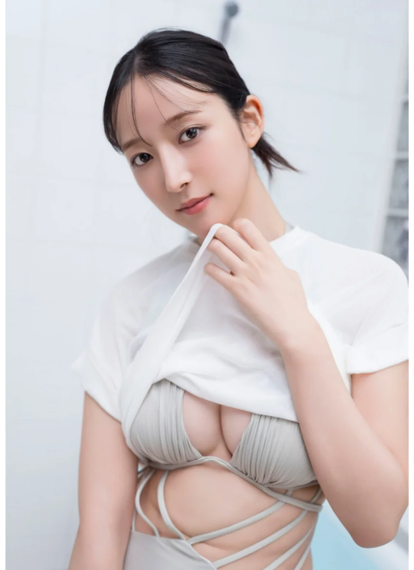 ＜動画特典付き＞「MY FAVORITES」［EAST］ 山崎あみ4 試し読み 5