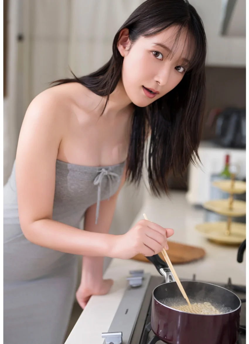 ＜動画特典付き＞「MY FAVORITES」［EAST］ 山崎あみ1 試し読み 4