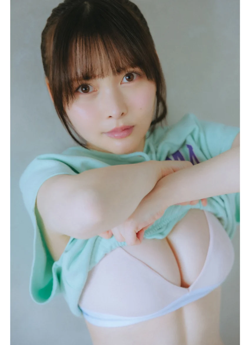 今井りこ Pick Up Girls！ ヤンマガデジタル写真集 試し読み 4
