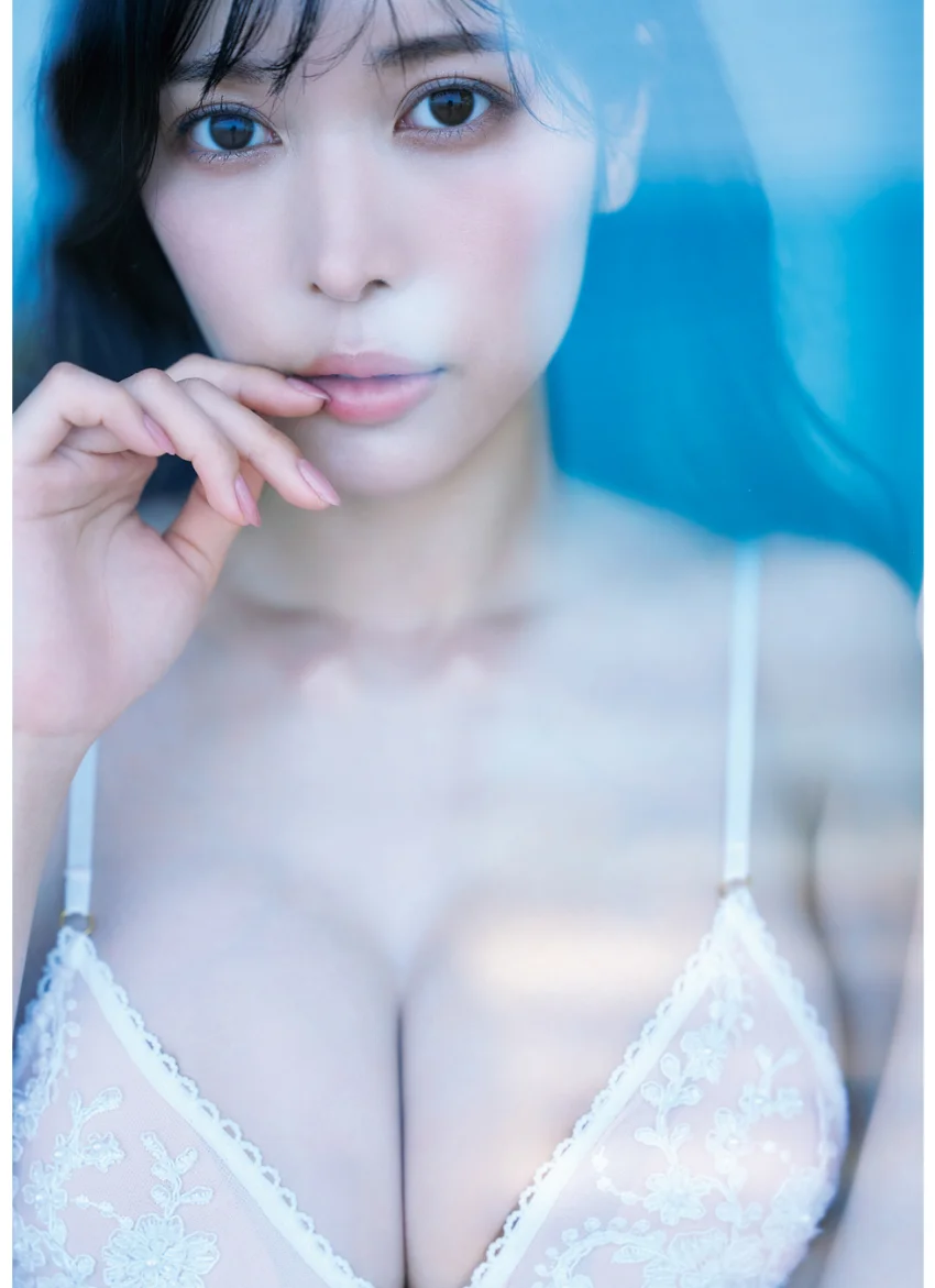 七瀬なな1st写真集「みつめて。」 試し読み 4