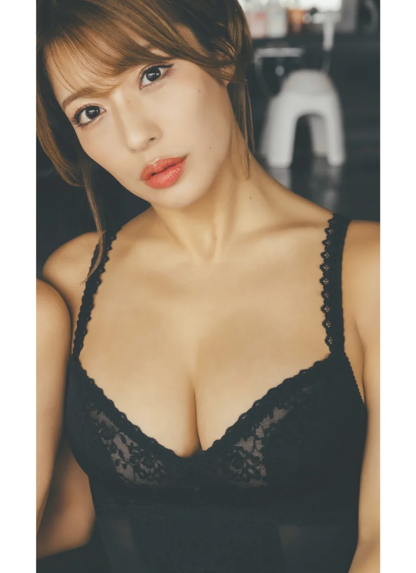 【デジタル限定】葉月あや＆橋本梨菜写真集「イチャイチャしたい！」 試し読み 4