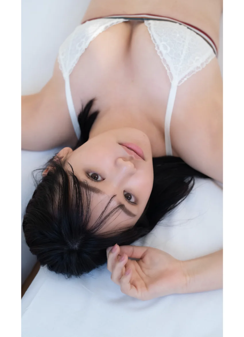 【デジタル限定】桜木美緒写真集「最初からフルスロットルで」 試し読み 6