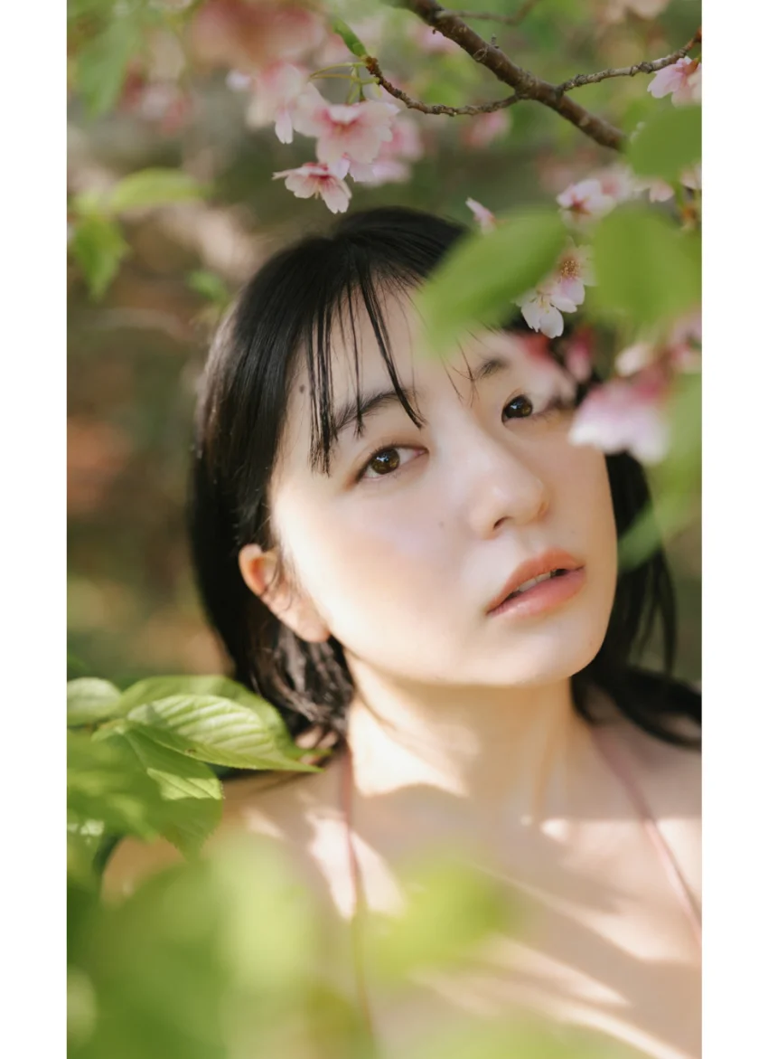 【デジタル限定】麻倉瑞季写真集「さくらとあさくら」 試し読み 2