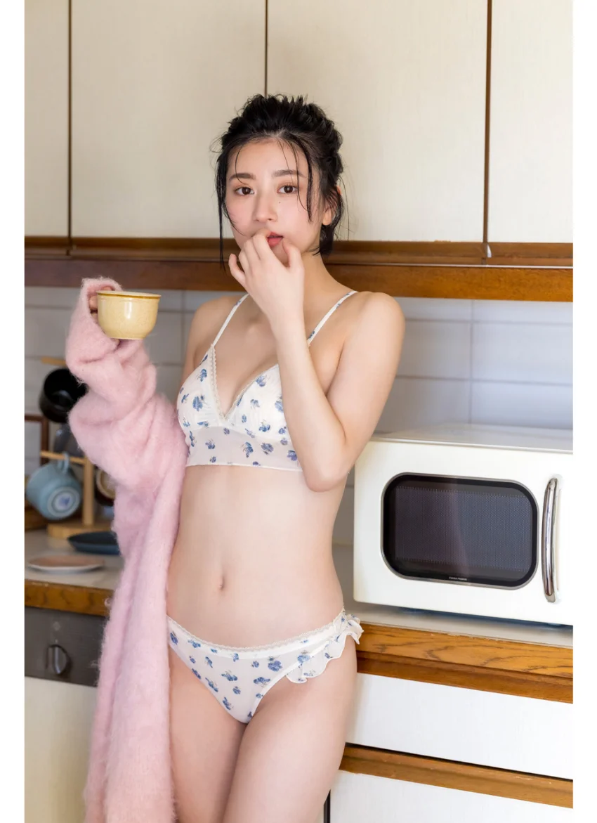 B.L.T.デジタル写真集 石浜芽衣（虹のコンキスタドール） メロ確 試し読み 2