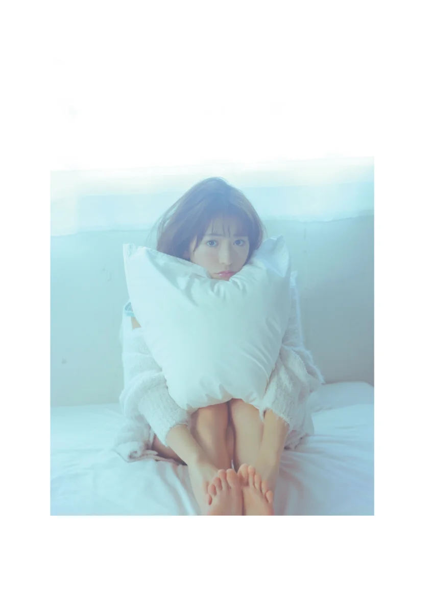 小泉遥香ファースト写真集 はるのとなり。【電子版特典付き】 試し読み 5