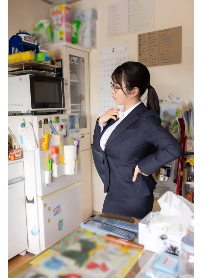 K体観測 雨宮留菜 【グラビア写真集】 試し読み 4