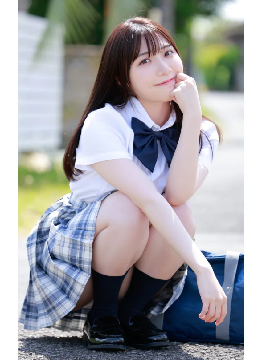 小日向優花『Kiss You』（141Photos） 試し読み 2