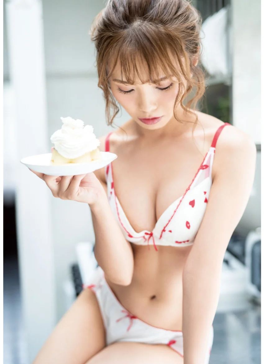 磯 佳奈江1st写真集 いそちゃん【電子限定カバー＆特典付き】 試し読み 5