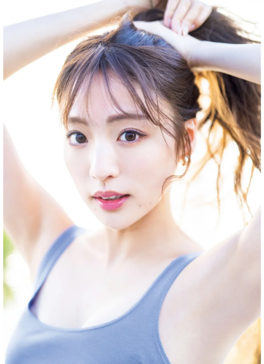 志田友美写真集 RESTART【電子特典付き】 試し読み 10