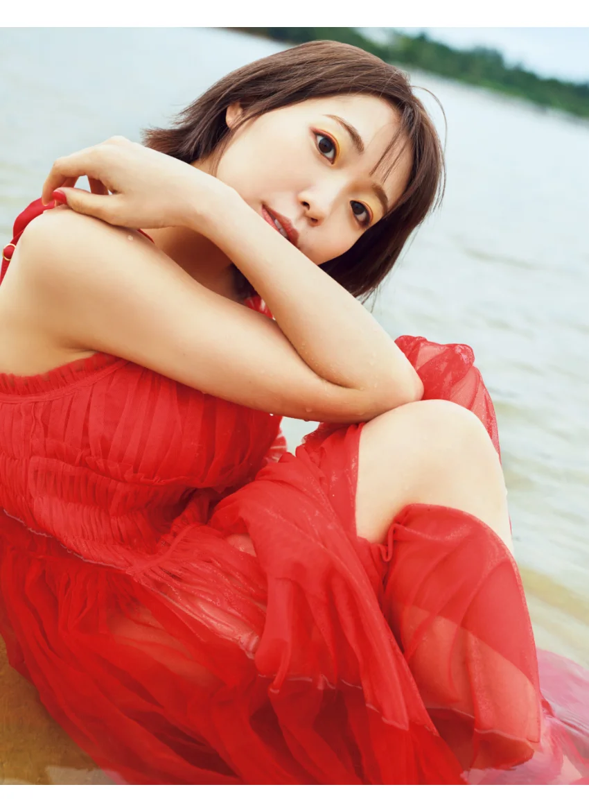 斉藤朱夏 2nd写真集 朱夏休み 試し読み 4