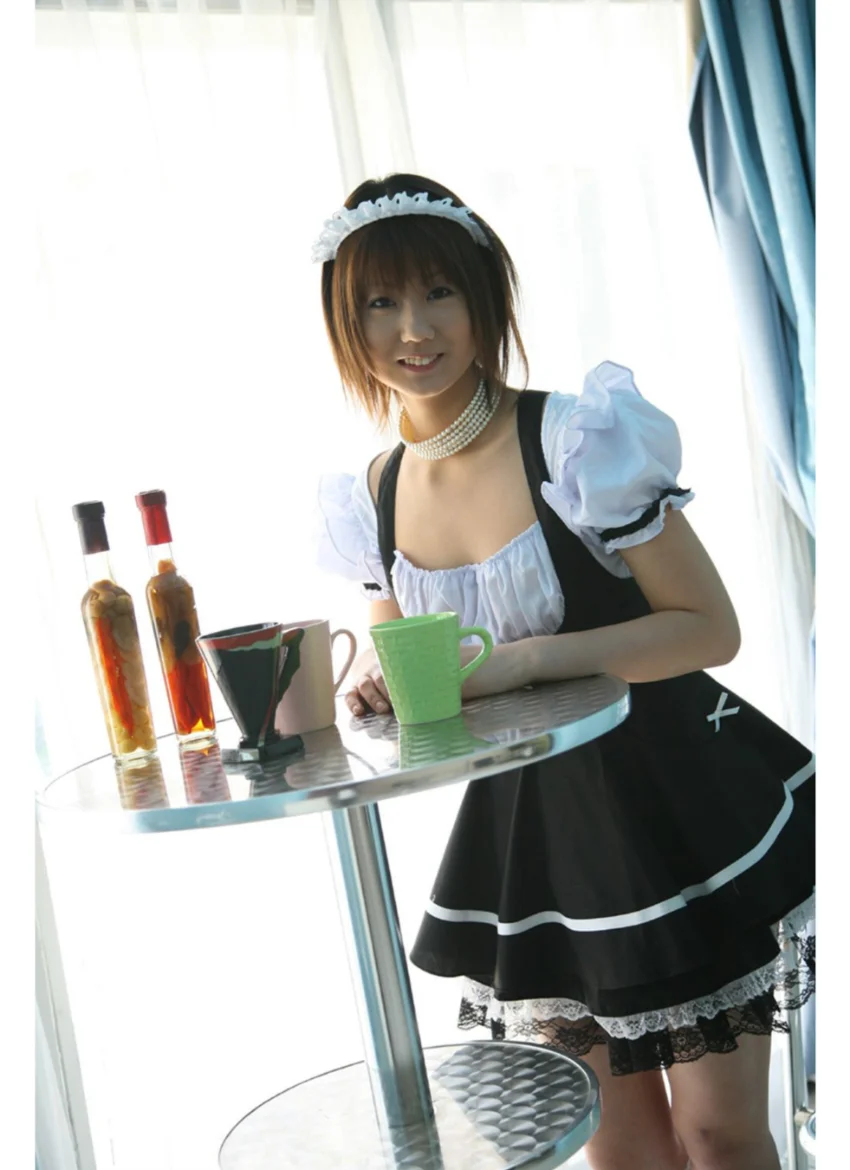 笑うコスプレの冒険 亜沙美 試し読み 4