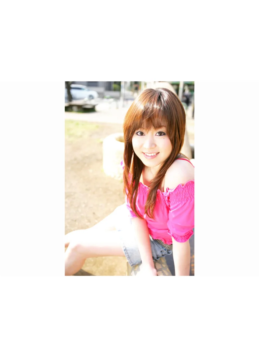 原田あすみデジタル写真集「隣の部屋のお姉さん002」 試し読み 6
