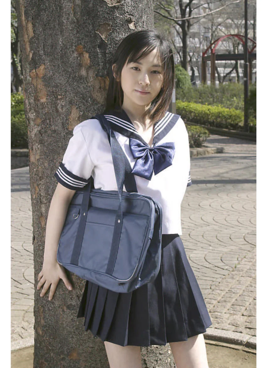 ろりんこ制服美少女 森村由美 17才 試し読み 4