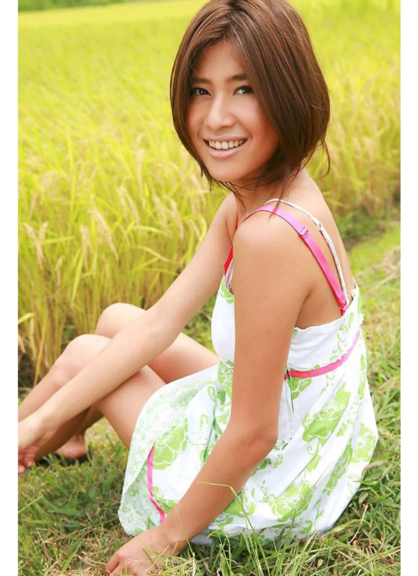 美熱 健康的美少女モデル系 岩根あゆこ 試し読み 5