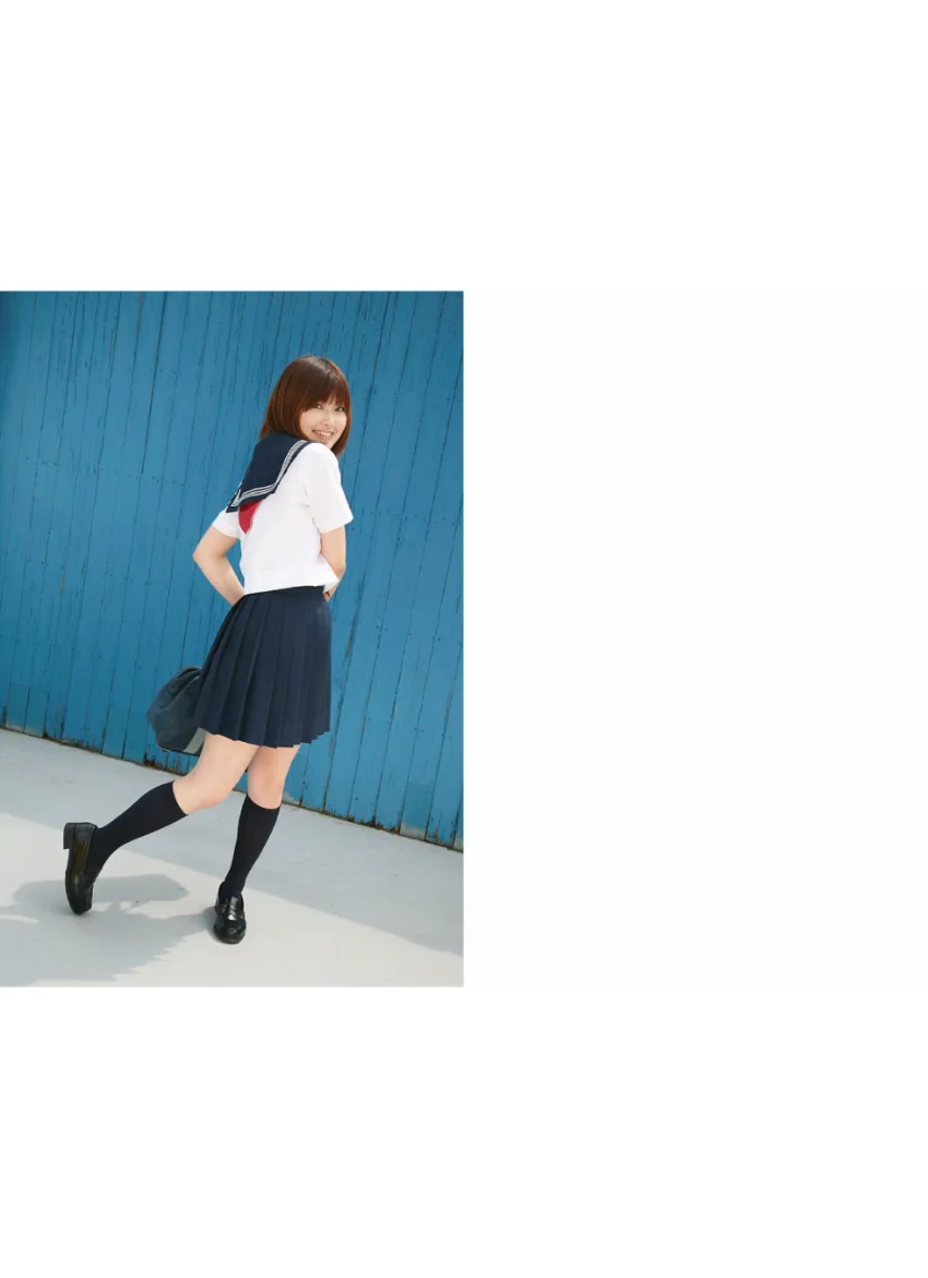 制服とボイン、着エロりんこ！ 青木万穂 試し読み 8
