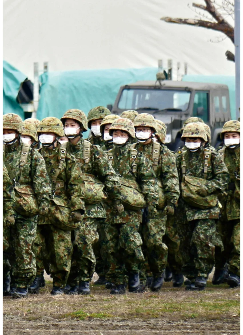 陸上自衛隊女性自衛官写真集 試し読み 2