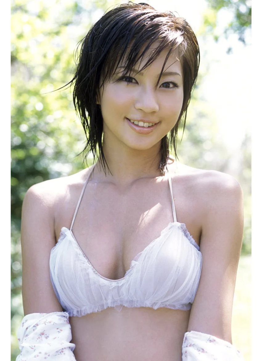 Honey Bee×2 安田美沙子・夏川純 試し読み 8