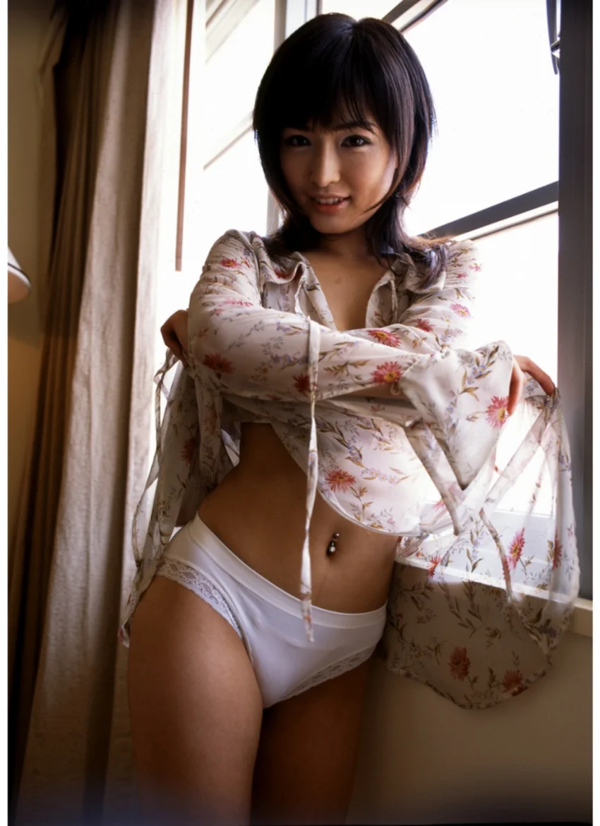 松原梨沙写真集「Fashion Exposure」 試し読み 7