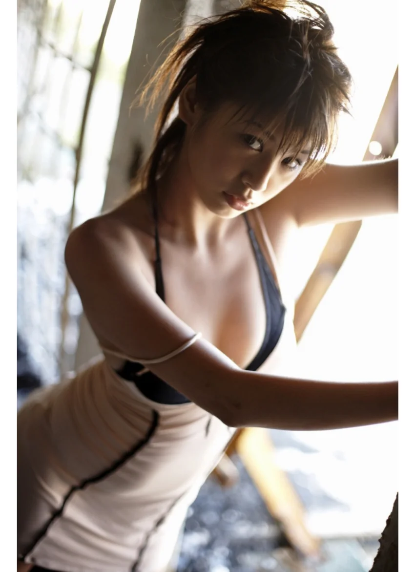 小阪由佳写真集「Mellow Vol.2」 試し読み 5