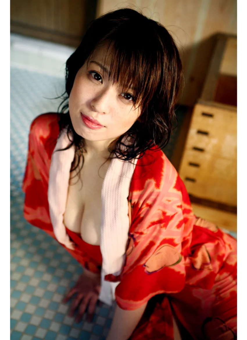 竹内のぞみ写真集「密会」 試し読み 3