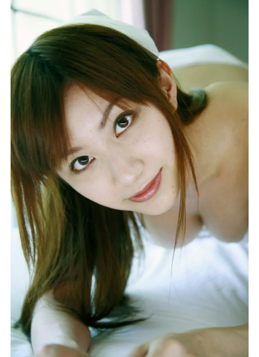 河中あい写真集「Harvest」 試し読み 4
