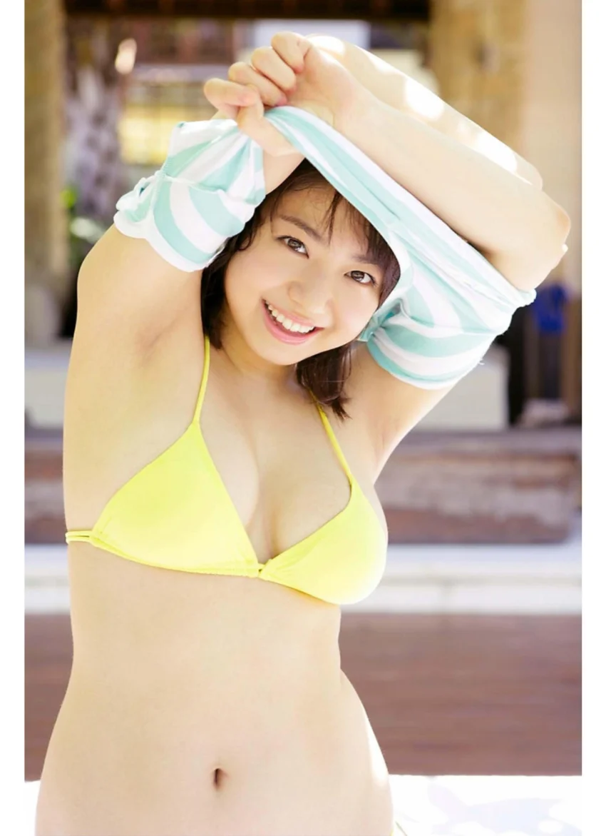 中村静香写真集「いっしょだよ。」 試し読み 7