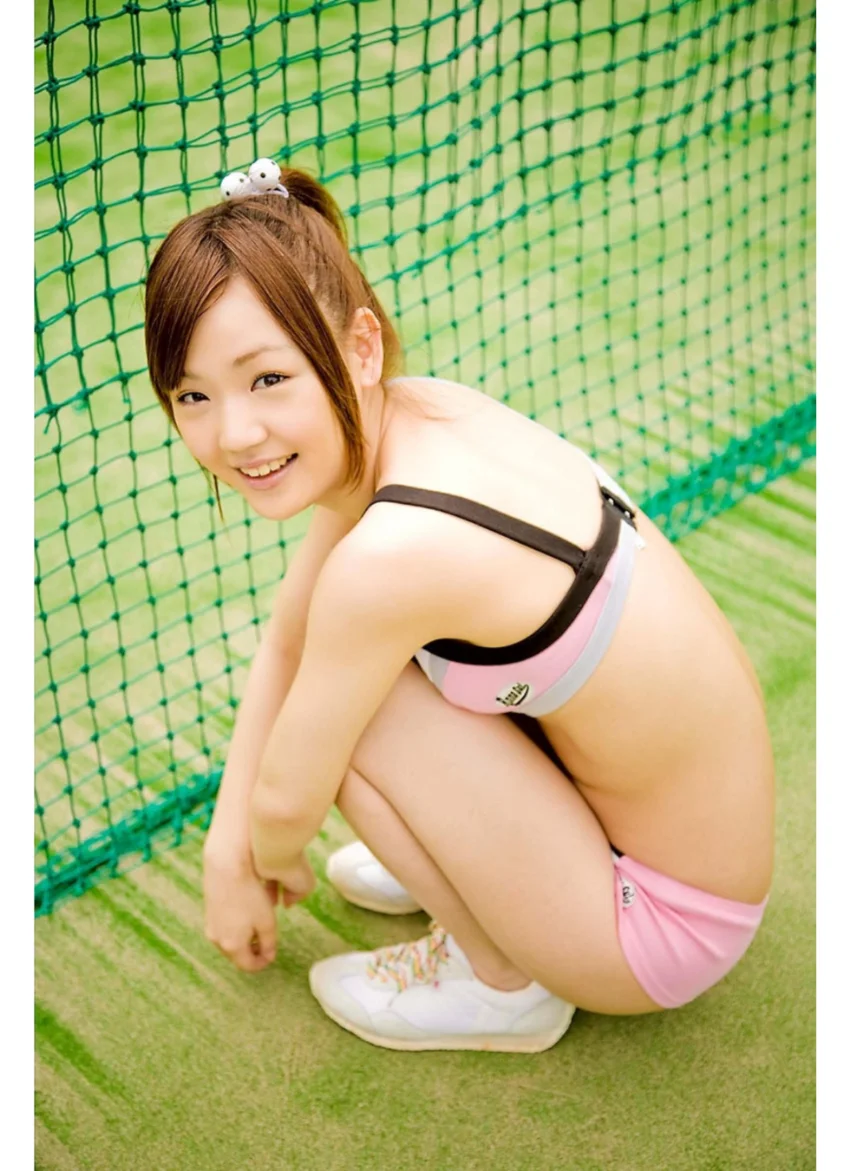 谷麻紗美写真集「ふたりぼっち」 試し読み 3