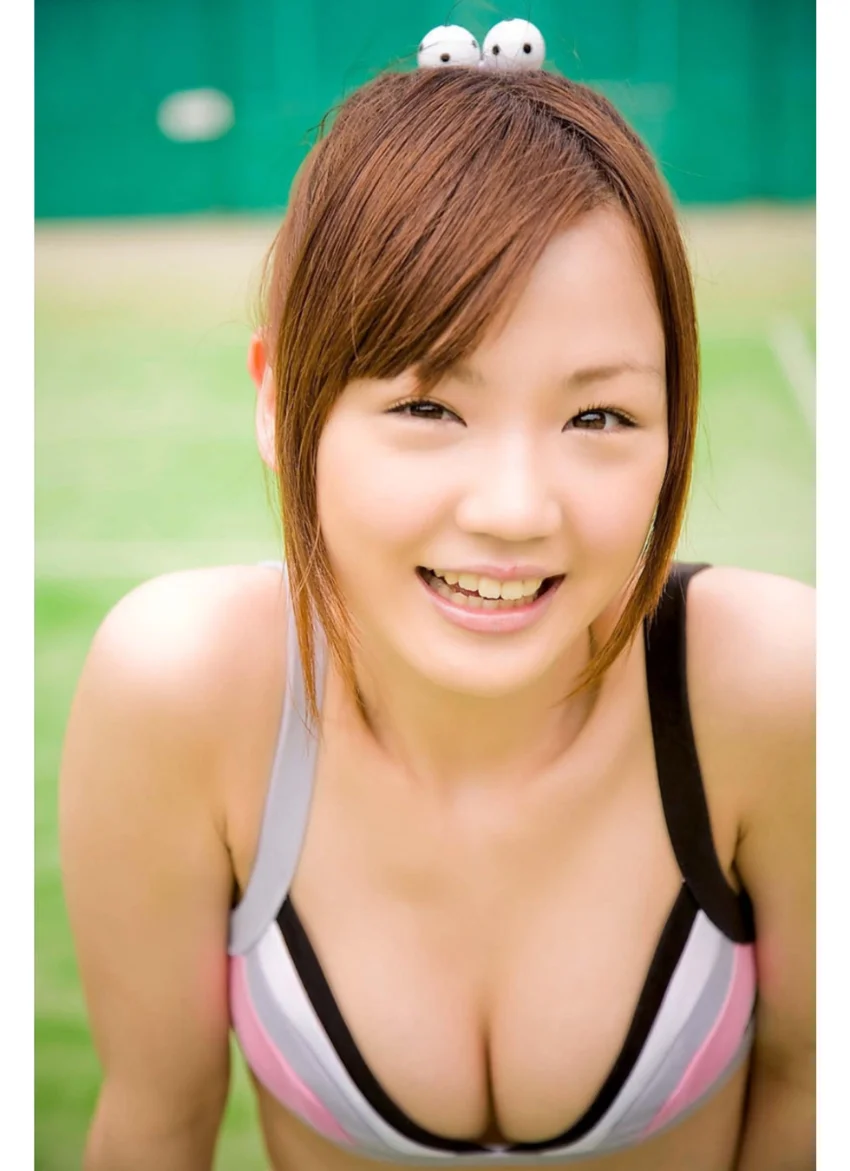 谷麻紗美写真集「ふたりぼっち」 試し読み 6