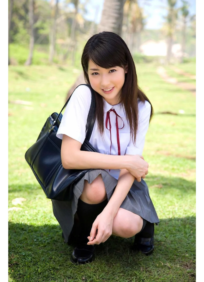 沢菜々子写真集「ずっと前から…。」 試し読み 6