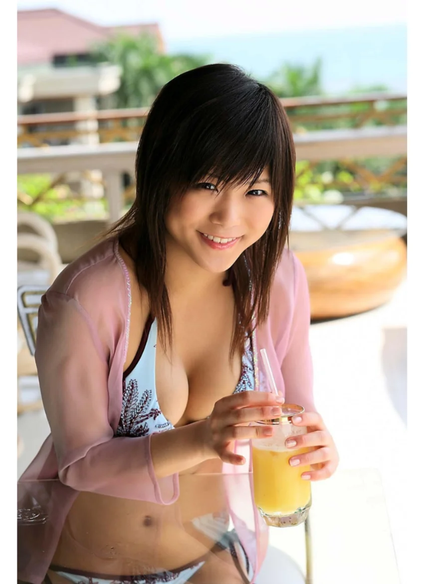 滝口ミラ写真集「ちょうちょ」 試し読み 2