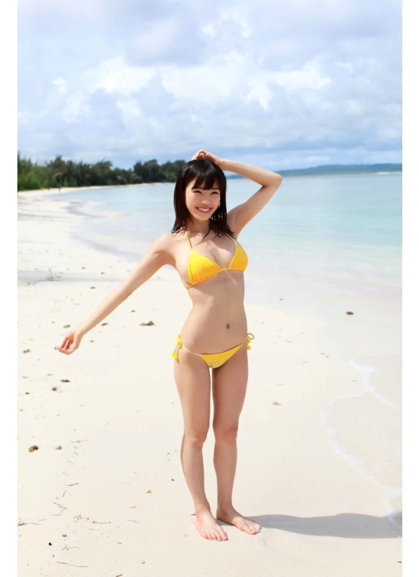 清水みさと写真集「ハニカミ果実」 試し読み 7