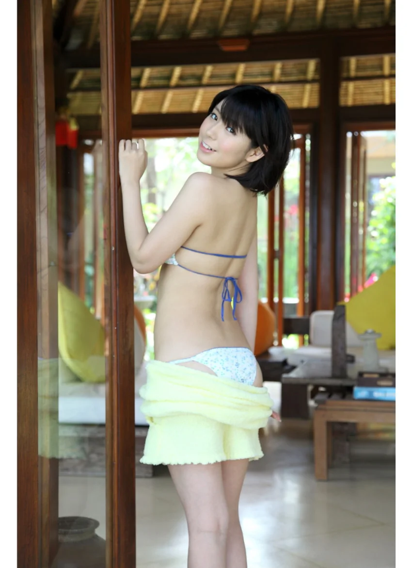 佐武宇綺写真集「ウキ☆ドキッ！」 試し読み 4