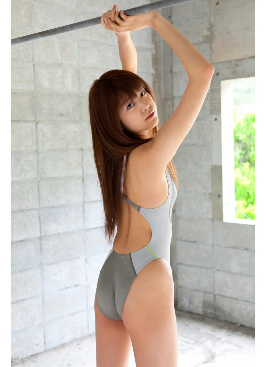 村上まりな「まりな〜美脚天使」 試し読み 3