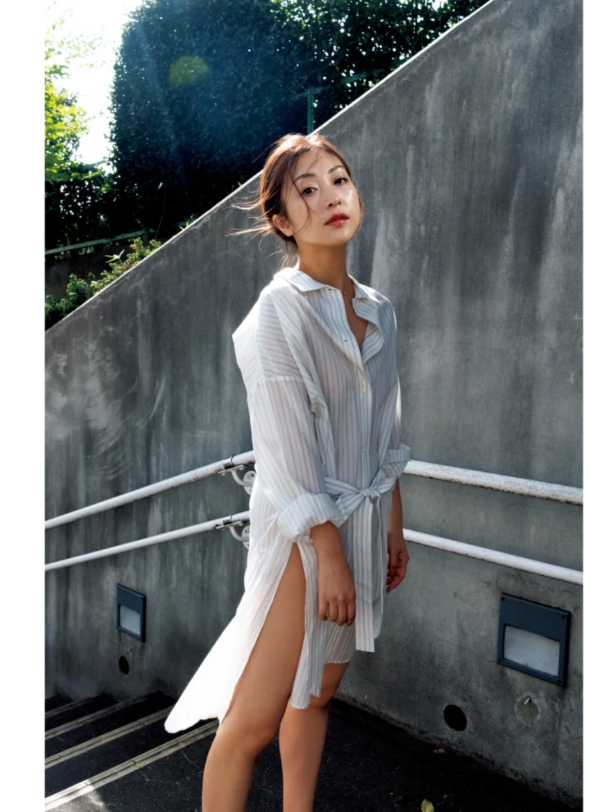 辰巳奈都子写真集『N30』 試し読み 3