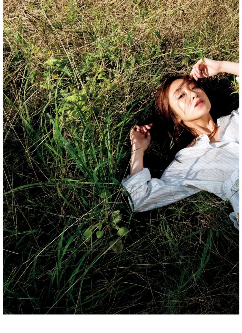 辰巳奈都子写真集『N30』 試し読み 8