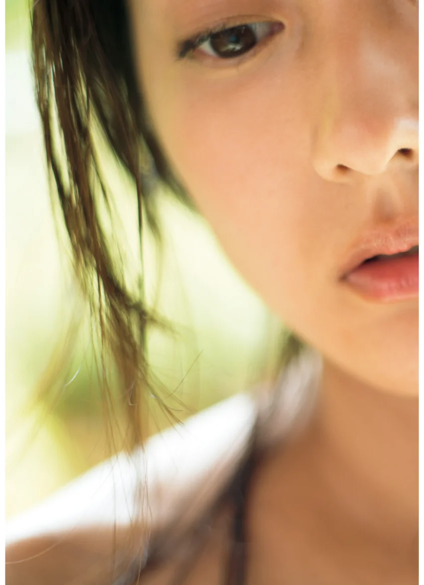 生田佳那ファースト写真集『いくTAbi』 試し読み 5