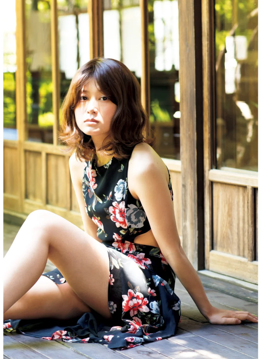 佐津川愛美写真集『Alter Ego （オルターエゴ）』 試し読み 8