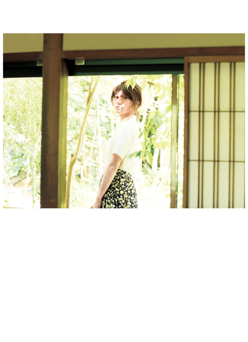佐津川愛美写真集『Alter Ego （オルターエゴ）』 試し読み 16
