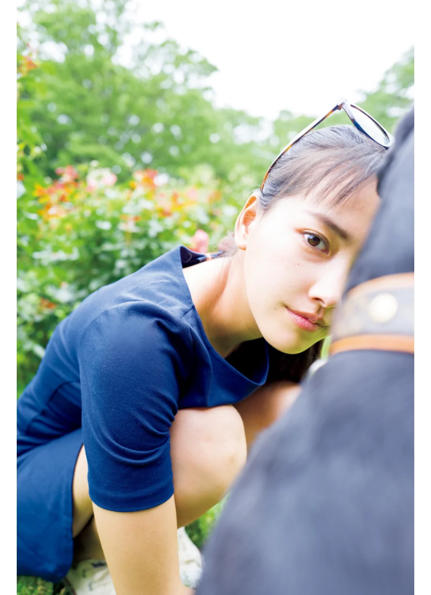春花 ファースト写真集 『 DRIVE 』 試し読み 9