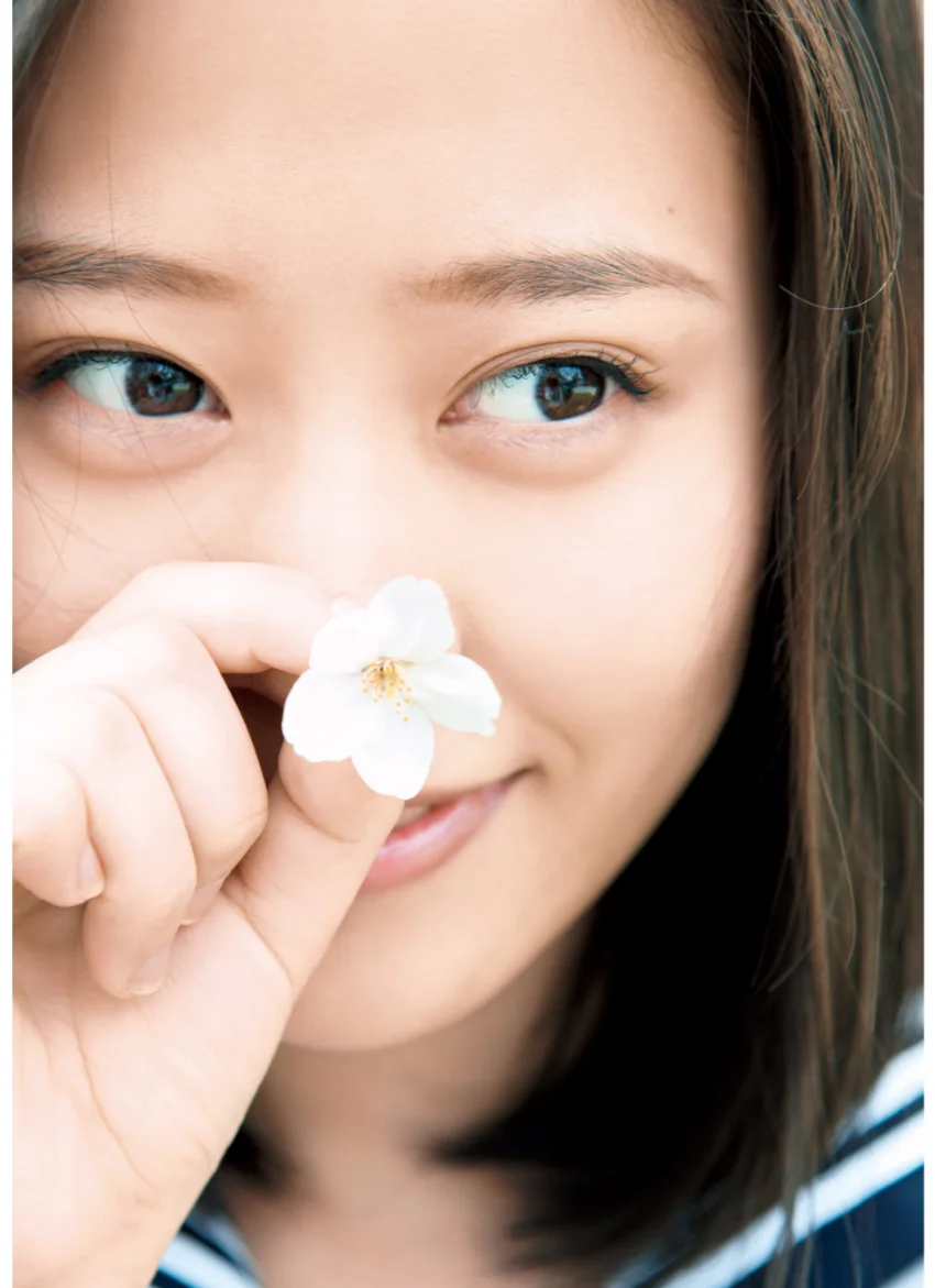 小田さくら ファースト写真集 『 さくら模様 』 試し読み 5