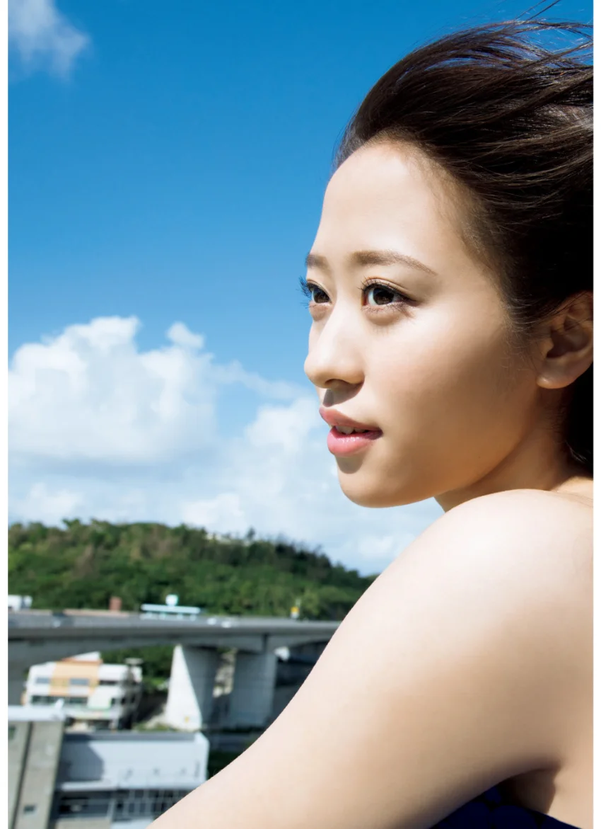 小田さくら 写真集 『 さくらのきせつ 』 試し読み 3