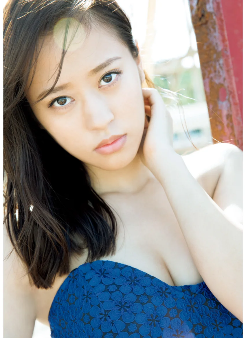 小田さくら 写真集 『 さくらのきせつ 』 試し読み 5