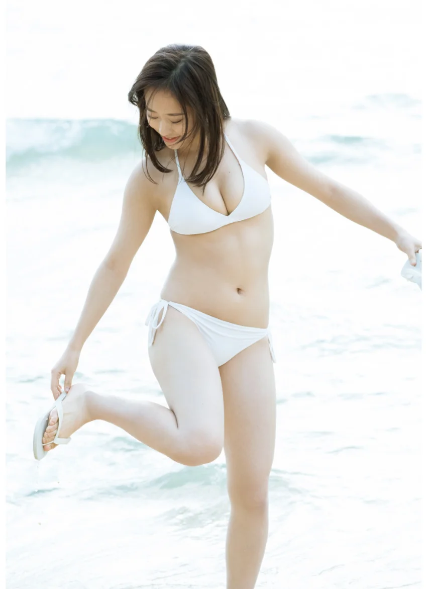 小田さくら 写真集 『 さくらのきせつ 』 試し読み 12