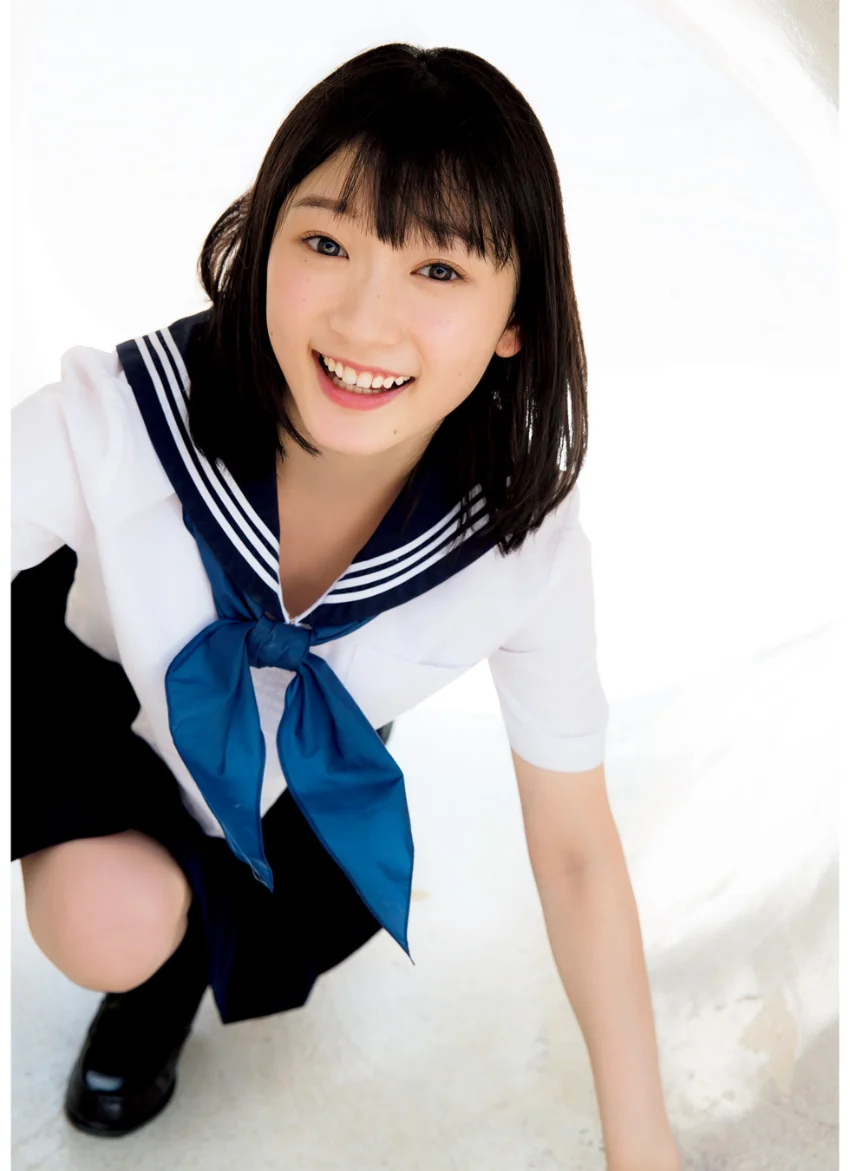 宮本佳林 写真集 『 Sunflower 』 試し読み 7