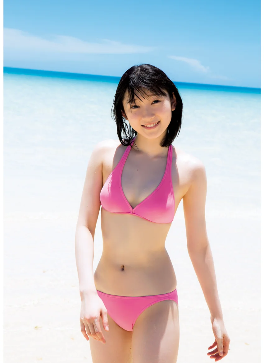 宮本佳林 写真集 『 Sunflower 』 試し読み 16