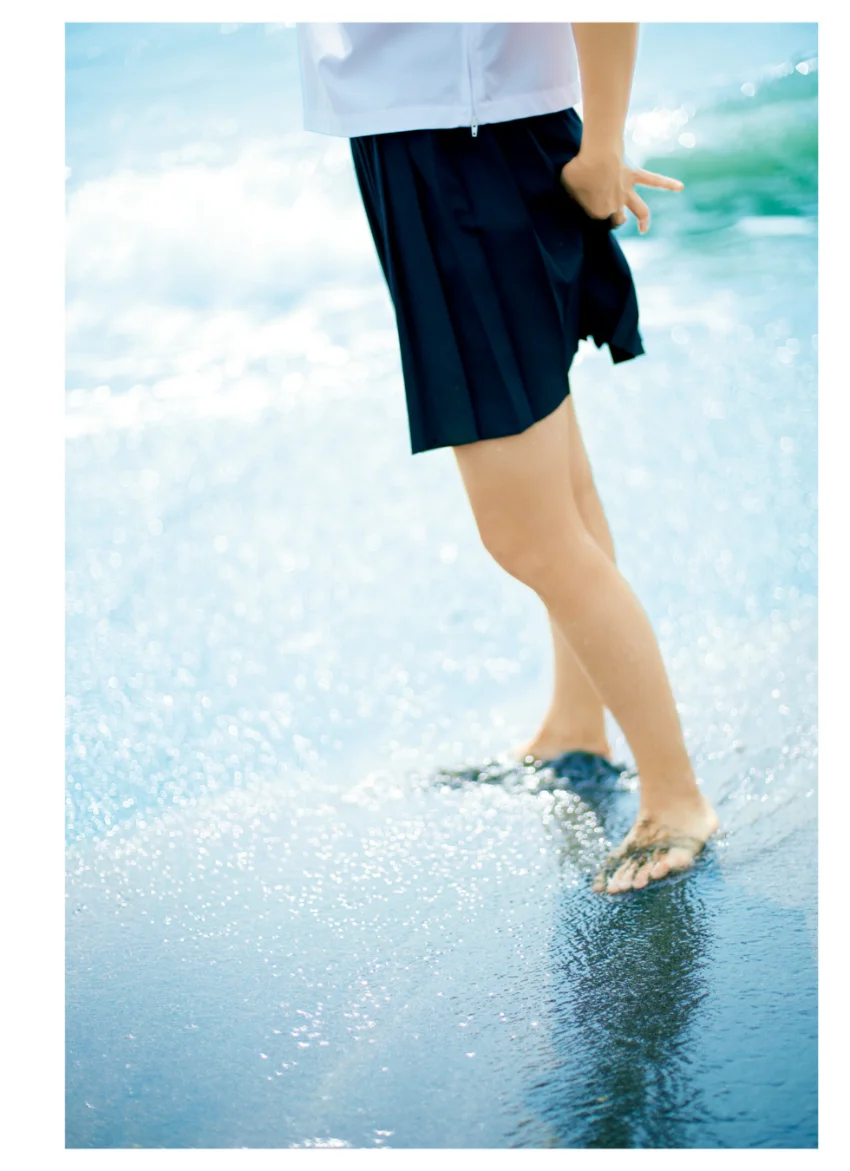 川口春奈 写真集 『 haruna 2 』 試し読み 4